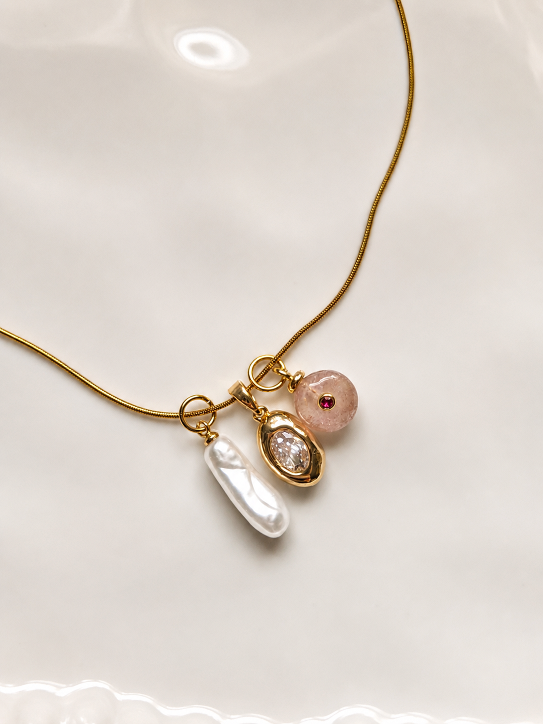 The Rosé Tide Necklace